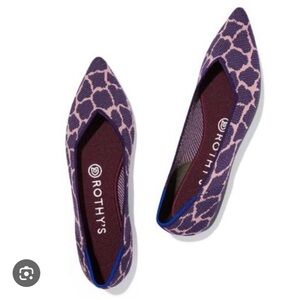Rothy’s | 7 | Violet Giraffe Print Points